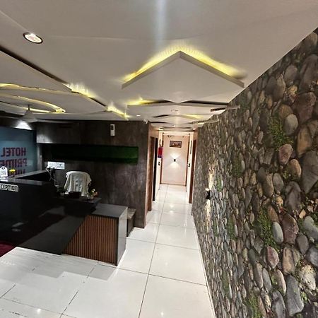 Prime View Hotel Ahmedabad Exterior photo